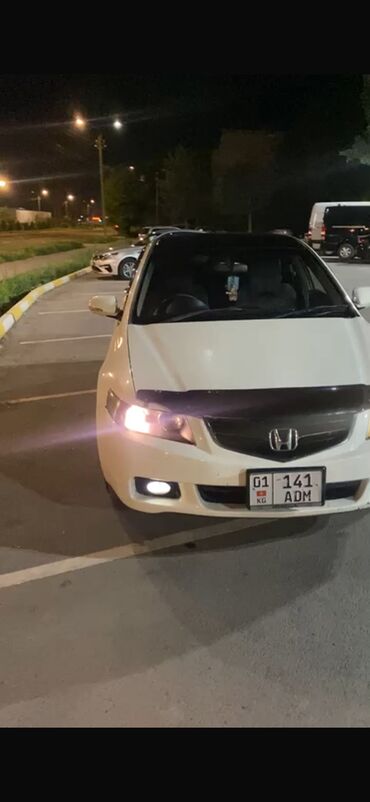 Honda: Honda Accord: 2003 г., 2 л, Автомат, Бензин, Седан