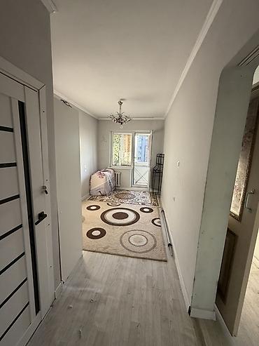 5 комнат: 2 комнаты, 54 м², Восток-5 мкр 105 серия, 5 этаж, Косметический ремонт — 1