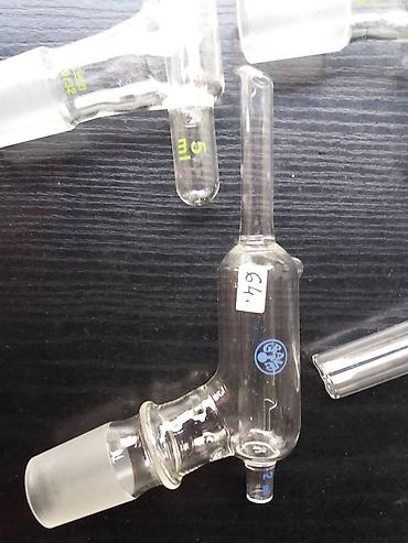 Medicinska oprema: Laboratorijsko staklo III
 Adapteri konektori — 6