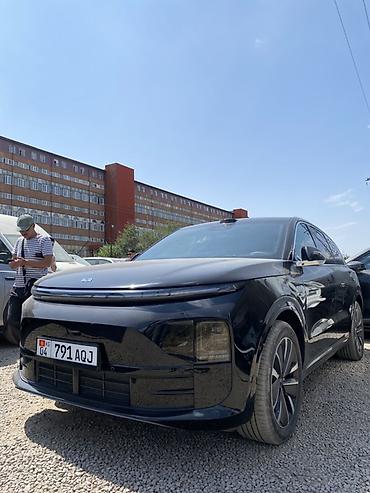 Lixiang L6: 2025 г., 0.1 л, Автомат, Гибрид, Кроссовер