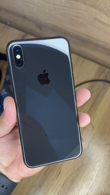Apple iPhone: IPhone Xs, Б/у, 256 ГБ, Защитное стекло, Чехол, 100 %