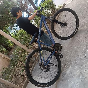 bmx satilir: Ideal Vəziyyətdə capcom goose markaliı velosiped 29-luq yeni skors 1 — 2