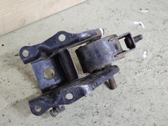 Подушки мотора: Подушка мотора Mazda 1997 г., Б/у, Оригинал, Германия — 10