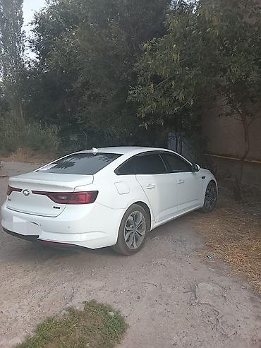 монитор на кия к5: Белый седан Samsung SM6 (Renault Talisman для корейского рынка) — 1