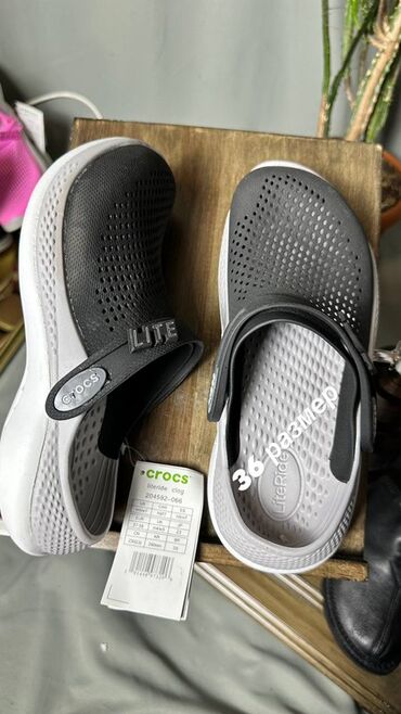 Сабо: ПИСАТЬ ТОЛЬКО ВАТСАП ✅ Crocs – лёгкие сабо и clogs с ремешком - — 26