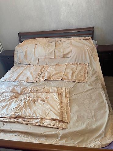 Комплекты постельного белья: Постельное бельё. Наволочки • Простыни • Пододеяльники • Полотенца — 2