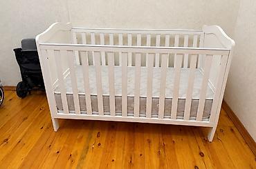 salyan mebel: Marka - MOTHER CARE. Ağ rəngli uşaq beşiyi – klassik taxta — 1
