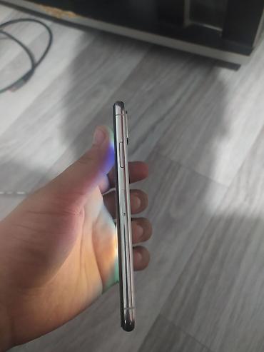 Apple iPhone: IPhone X, Новый, 64 ГБ, Серебристый, Чехол, 100 % — 7