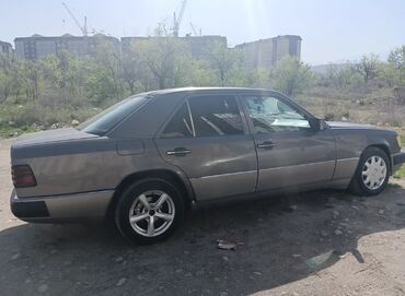 машына продажа: Mercedes-Benz W124: 1985 г., 2.3 л, Механика, Бензин, Седан
