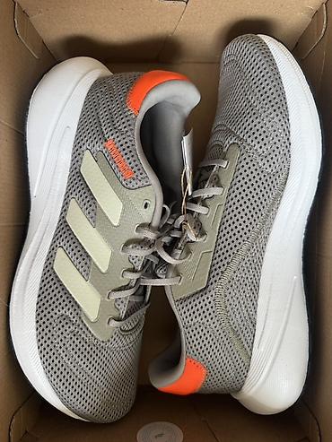 on cloud: Мужские кроссовки, 41, Adidas, Новый, цвет - Серый — 5