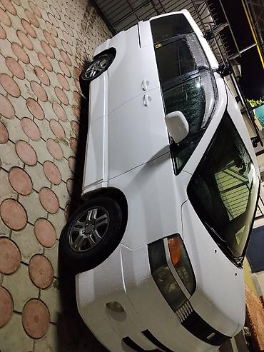 Voyah: Toyota Voxy: 2003 г., 2 л, Автомат, Бензин, Минивэн — 7