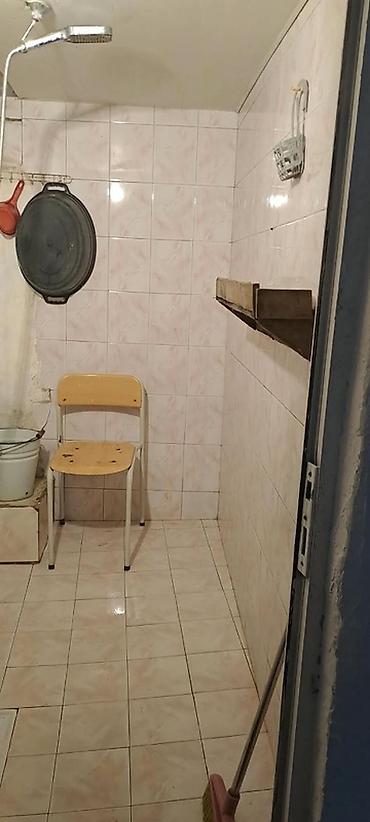 berde kiraye: Kirayə üçün kiçik mənzil/otaq - Plan: ayrıca mətbəxli otaq. - Otaq — 6