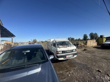 мир шина: Toyota Town Ace: 1992 г., 1.5 л, Механика, Бензин, Van
