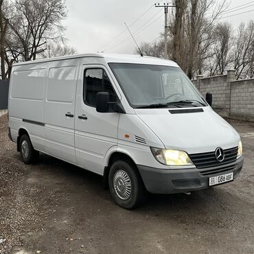 Легкий грузовой транспорт: Легкий грузовик, Mercedes-Benz, Стандарт, 2 т, Б/у at lalafo.kg — 2 Легкий грузовой транспорт: Легкий грузовик, Mercedes-Benz, Стандарт, 2 т, Б/у — 2