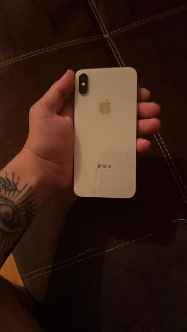 Apple iPhone: IPhone X, 64 GB, Gümüşü, Face ID