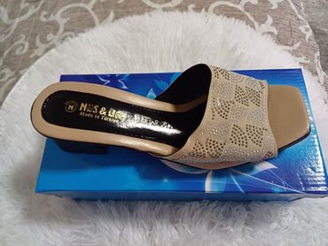 jakne zenske novi sad: Fashion slippers, 40