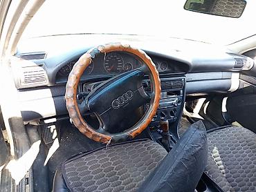 аудио касеты: Audi 100: 1995 г., 2 л, Механика, Бензин, Универсал — 6