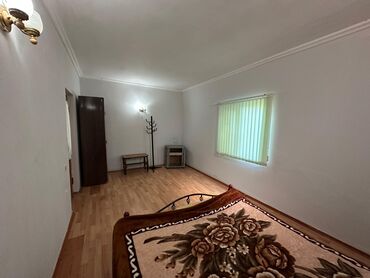 Günlük kirayə evlər: 200 kv. m, 3 otaqlı, Artezian quyusu, Kanalizasiya, Qaz — 6