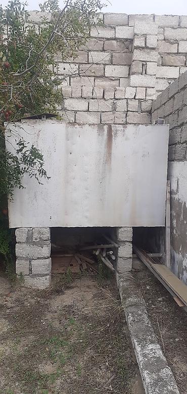 19 litr su: Bak, Metal, 2000 l l, İşlənmiş — 1