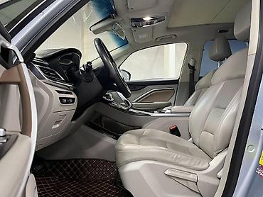 Geely: Geely : 2019 г., 1.5 л, Робот, Гибрид, Минивэн — 7