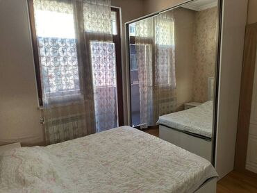 Uzunmüddətli kirayə mənzillər: Qarayev metrosu yaxınlığı 17.11 mərtəbə 2 otaq bütün şəraiti olan — 7