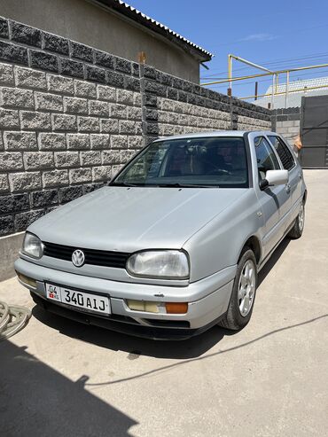 стекло на фару гольф 3: Volkswagen Golf: 1997 г., 1.8 л, Механика, Бензин, Седан