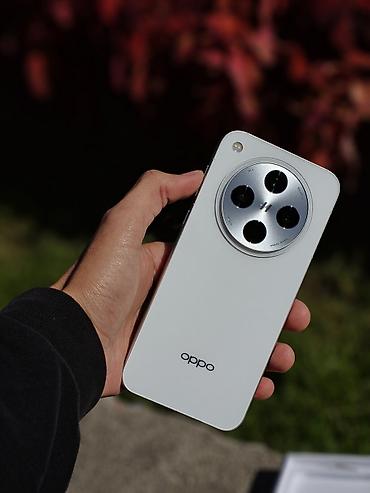 x8: Oppo Find X8, Новый, 256 ГБ, цвет - Белый, 1 SIM, 2 SIM — 1
