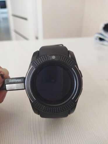 Личные вещи: Smart часы брали за 2400 сом функции:Камера,Галерея (4 Гб)