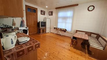 Günlük kirayə evlər: 160 kv. m, 4 otaqlı -da lalafo.az — 10 Günlük kirayə evlər: 160 kv. m, 4 otaqlı — 10