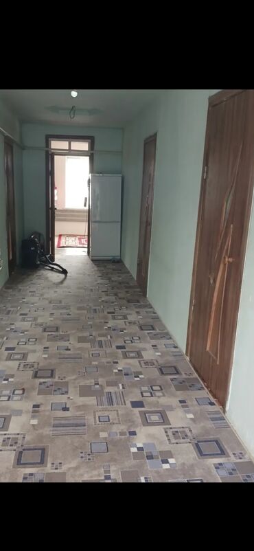 куплю дом жм ала тоо: 70 кв. м, 4 бөлмө, Унаа токтотуучу жай, Сарай, Забор, тосулган