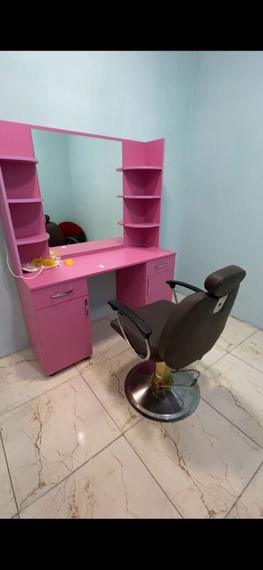 двери новый стиль: Salon mebeli satılır Yeni 90 azn Ünvan: Saray qəsəbəsi Əlaqə : Vatsap