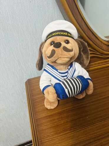 Oyuncaqlar: Dənizçi geyimində, ağ papaq, mavi zolaqlı köynək geyinmiş və -da lalafo.az — 7 Oyuncaqlar: Dənizçi geyimində, ağ papaq, mavi zolaqlı köynək geyinmiş və — 7