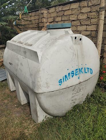20 litrelik su bidonu: Su çəni – 3000 litr, plastik (polietilen) Marka: Şimşek Ölçülər — 5