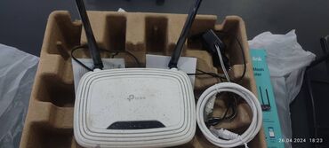 Modemlər və şəbəkə avadanlıqları: 300 mgbs router Tp-link sürətli internet modemi satılır real alıcıya