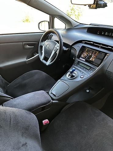лед драйвер: Toyota Prius: 2011 г., 1.8 л, Вариатор, Гибрид, Хэтчбэк — 7