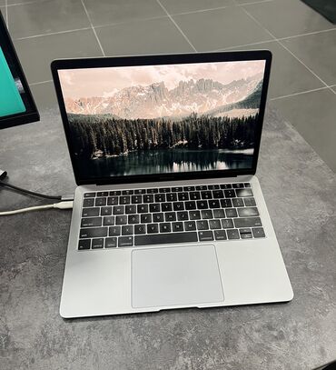 macbook бишкек: Ультрабук, Apple, 13.3 ", Колдонулган, Жумуш, окуу үчүн, эс тутум SSD