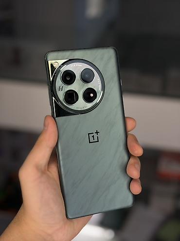 нотинг фон 1: OnePlus 12, Б/у, 256 ГБ, цвет - Зеленый — 1