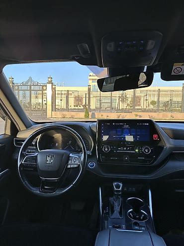 voxy noah: Toyota Crown Kluger: 2021 г., 2.5 л, Вариатор, Гибрид, Внедорожник — 6