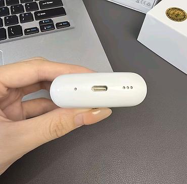 без проводные наушники б у: AirPods (2‑го поколения) с магнитным зарядным футляром USB‑C - — 5