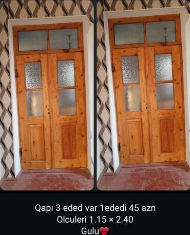 qapı uzlukleri: Şüşə panelləri olan taxta cüt qapı təklif olunur. Hər iki qapının