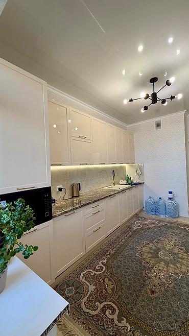 2017: 2 комнаты, 70 м², Центральная мечеть Элитка, 8 этаж — 10