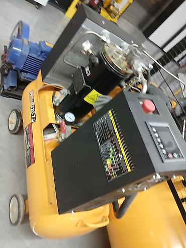 Компрессоры: Винтовой компрессор ROLF VSD RG10E 7.5 kW - Тип: винтовой воздушный — 3