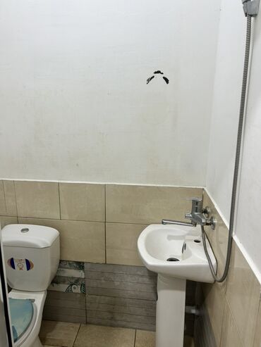 Otaqların uzunmüddətli kirayəsi: 1 otali qaz,isiq,su ve internet pulsuz Merdekan bravoya ayaqla 5 deq -da lalafo.az — 6 Otaqların uzunmüddətli kirayəsi: 1 otali qaz,isiq,su ve internet pulsuz Merdekan bravoya ayaqla 5 deq — 6