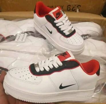 nike patike 2023: Patike 
2250 din
39 broj
hc