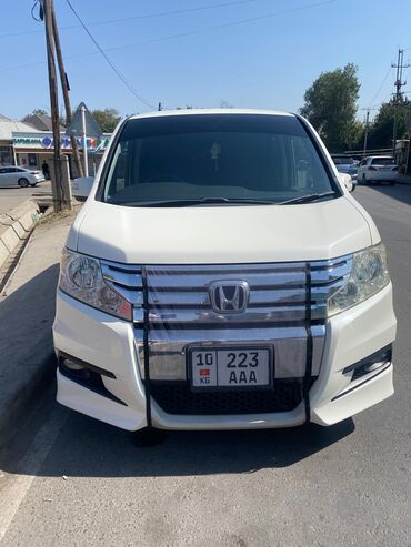 купить хонда степ в бишкеке: Honda Stepwgn: 2010 г., 0.2 - engine capacity л, Автомат, Бензин, Вэн/Минивэн