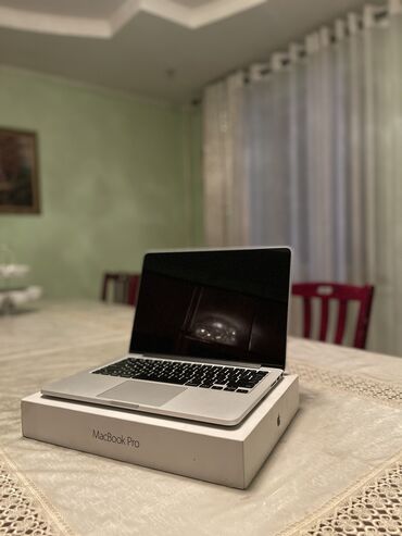 macbook pro 17: Apple