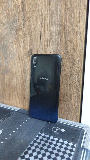 виво телефон: Vivo Y11 (2019), Б/у, цвет - Синий