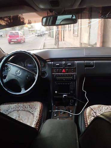 Mercedes-Benz: Mercedes-Benz E-Class: 2000 г., 3.2 л, Седан — 14