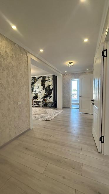 Продажа домов: 6 комнат, 240 м², 5 соток, Бишкек, Собственник — 10