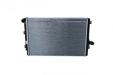 Transport: SKODA SUPERB II 08-13- HLADNJAK MOTORA | NOVO! NOVO! NOVO! U ponudi — 1